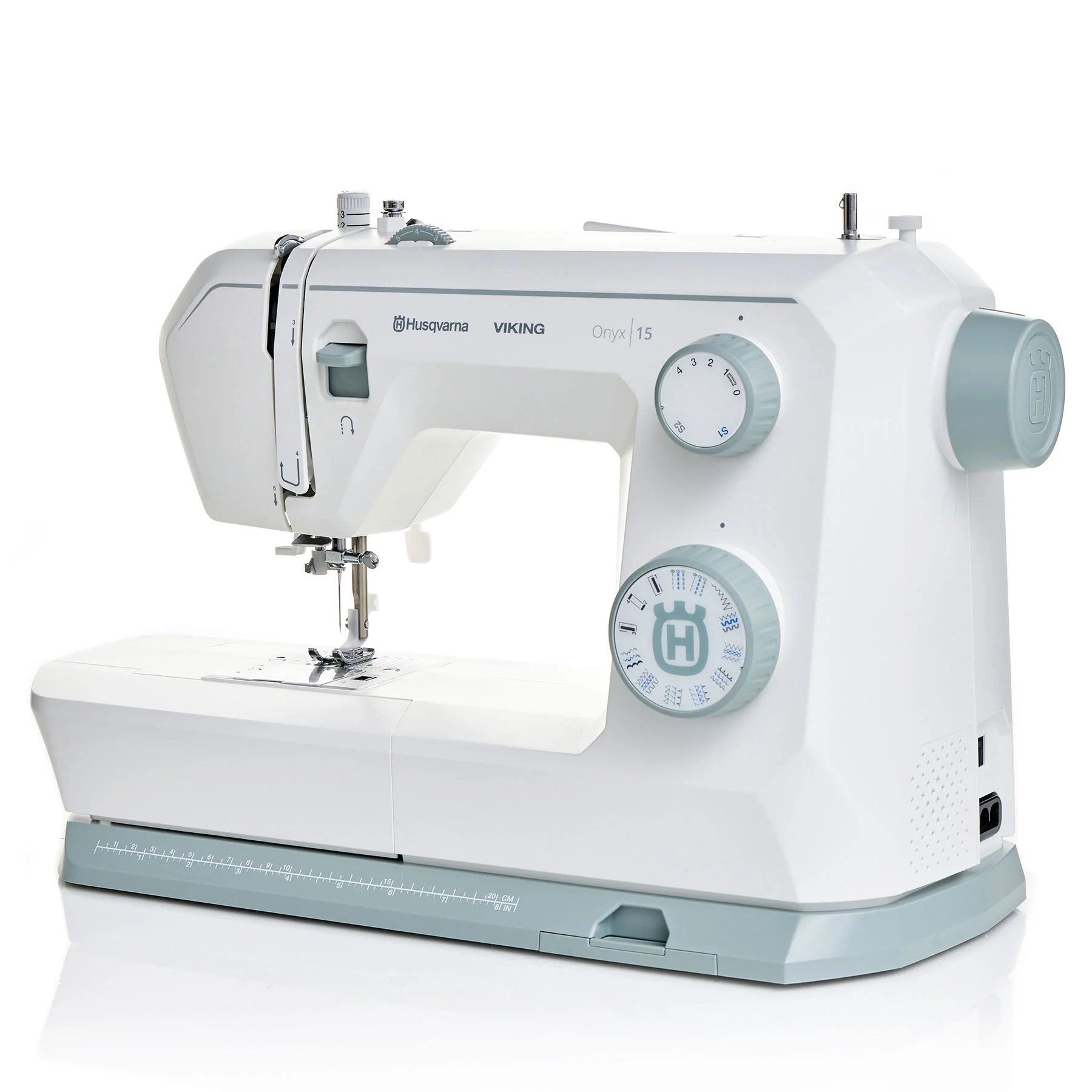 HUSQVARNA® VIKING® ONYX™ 15 Sewing Machine - Image 10