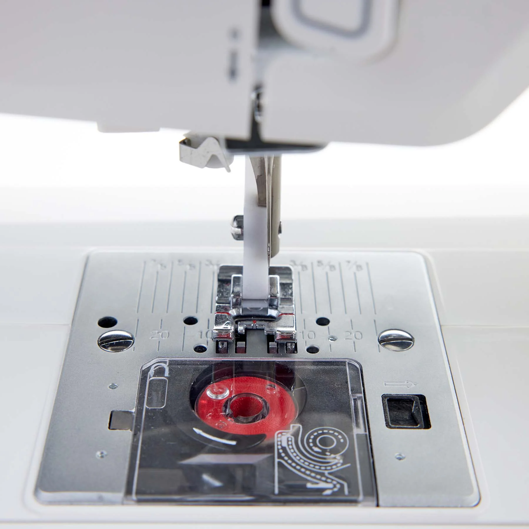 HUSQVARNA® VIKING® ONYX™ 15 Sewing Machine - Image 5