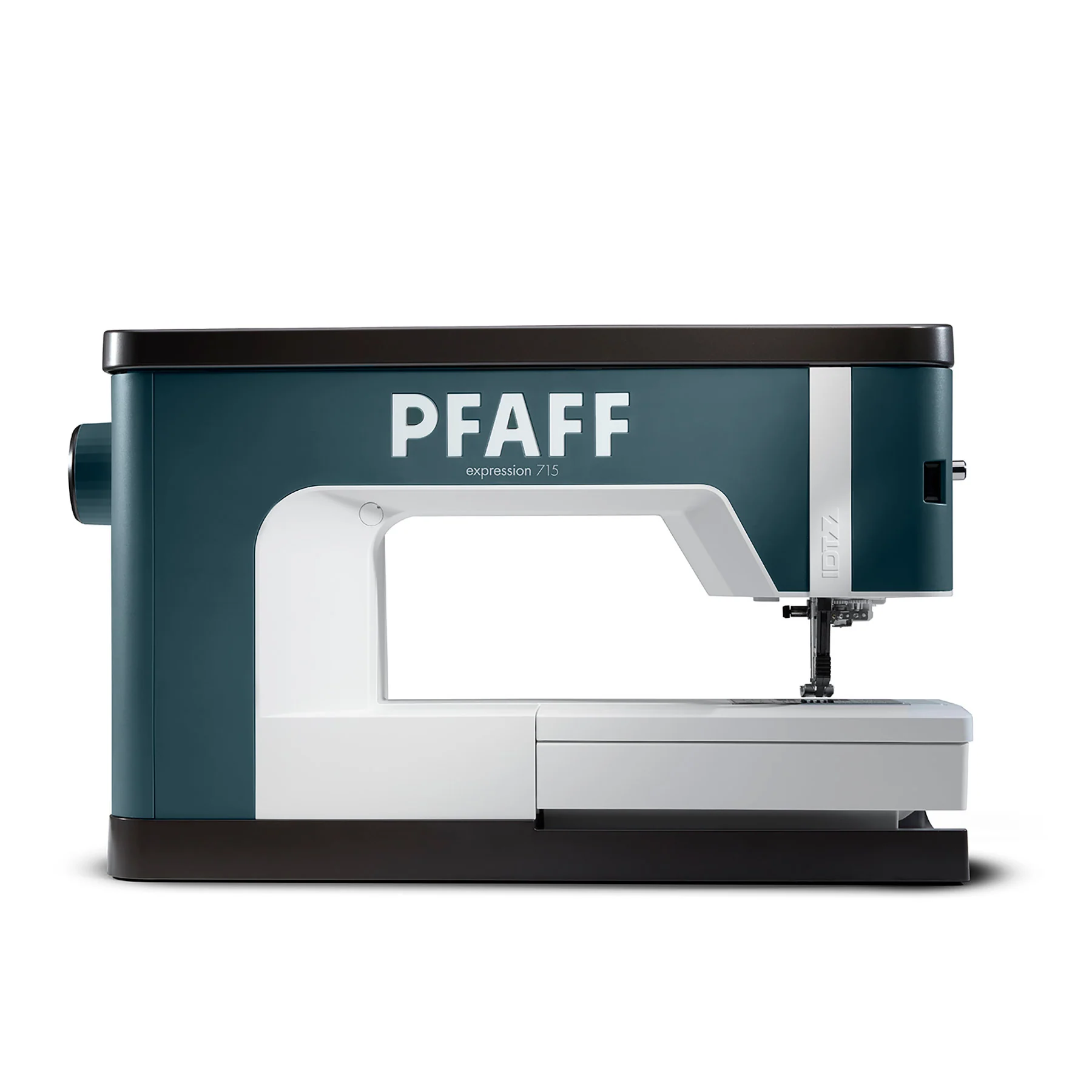PFAFF® expression™ 715 Sewing Machine - Image 17