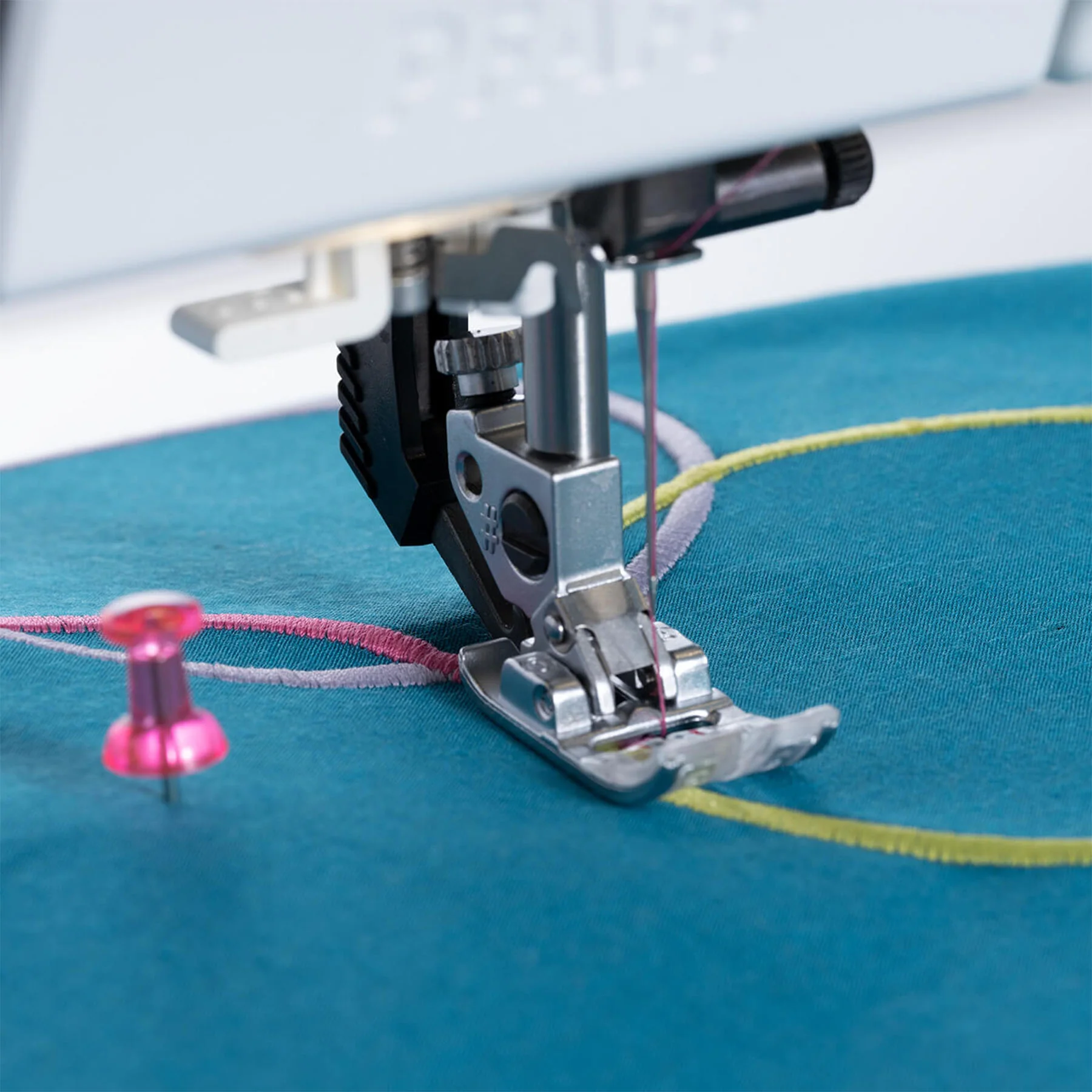 PFAFF® passport™ 2.0 Sewing Machine - Image 7