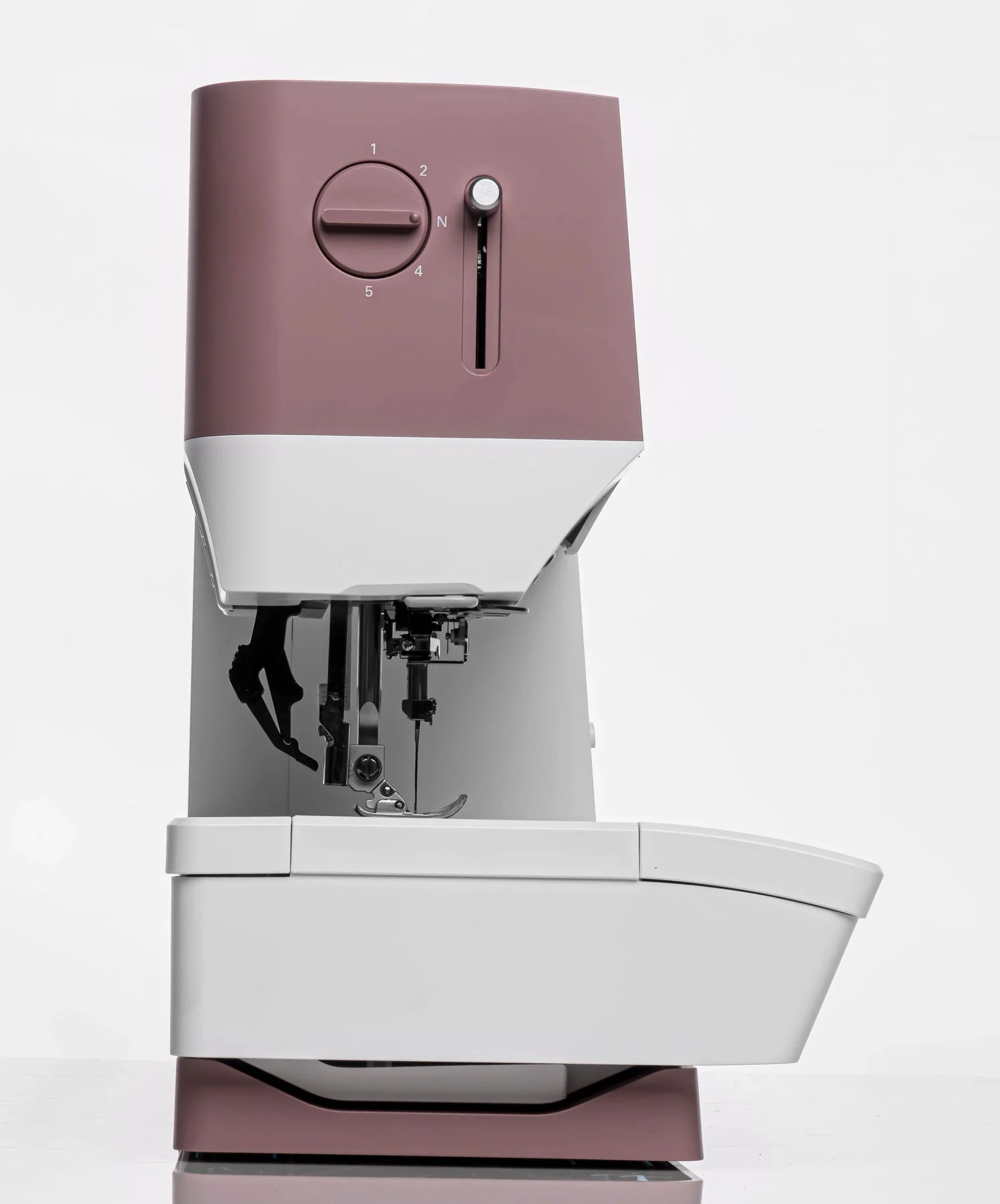 PFAFF® quilt ambition™ 635 Sewing Machine - Image 12
