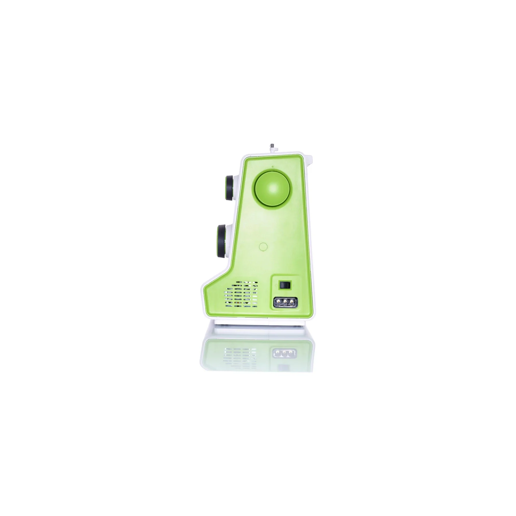 SMARTER BY PFAFF™ 140s Sewing Machine - Image 4