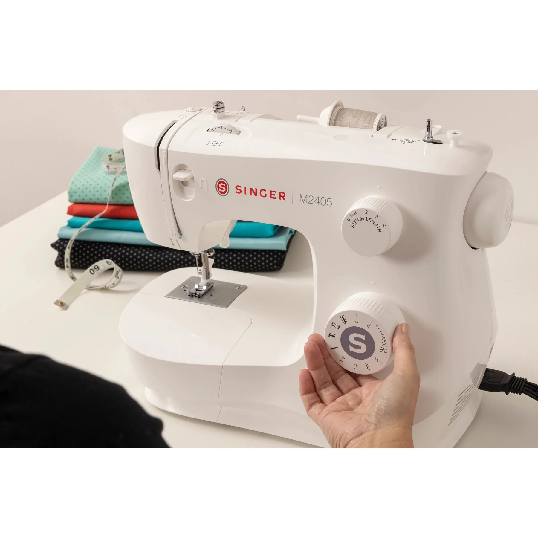 SINGER® M2405 Sewing Machine - Image 3