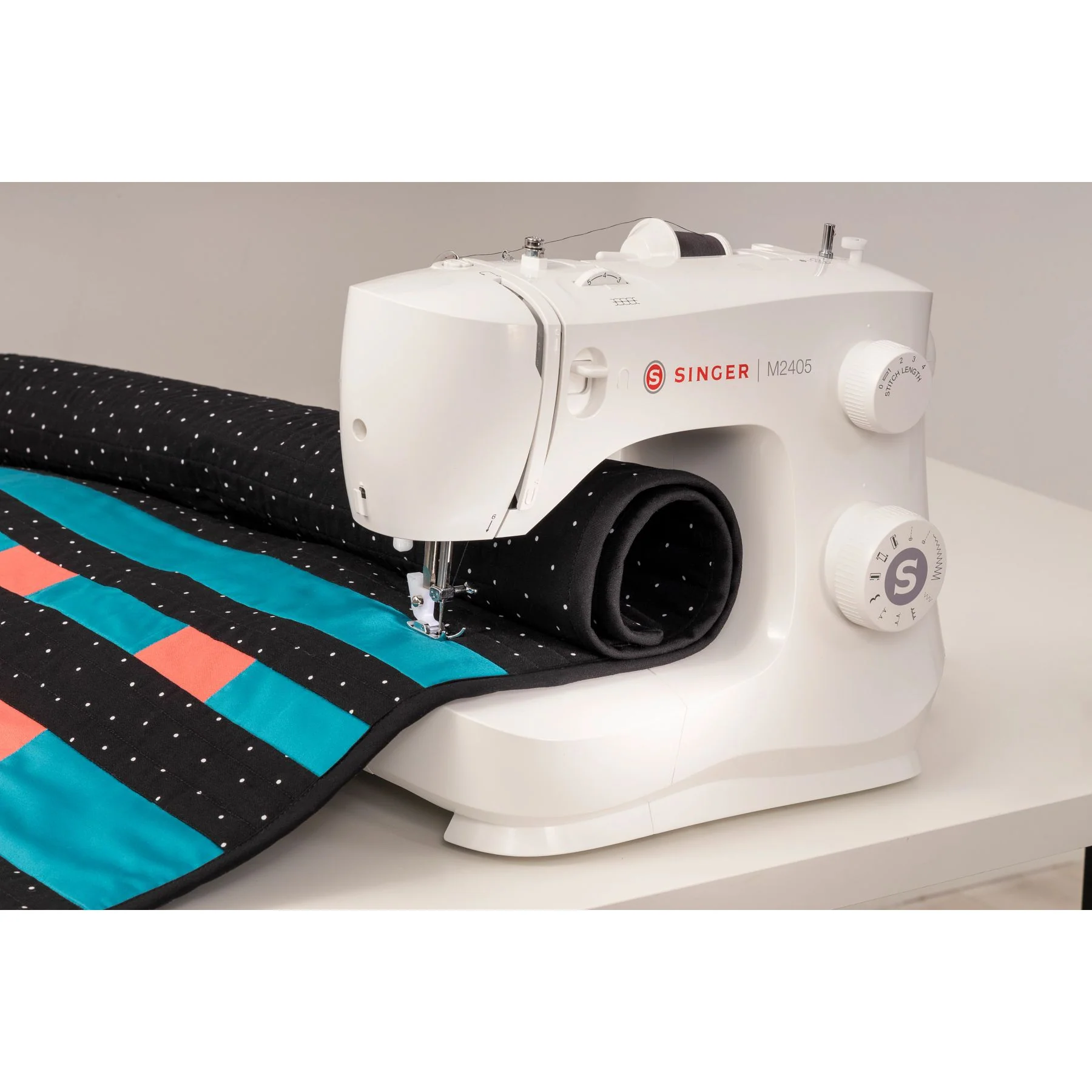 SINGER® M2405 Sewing Machine - Image 6