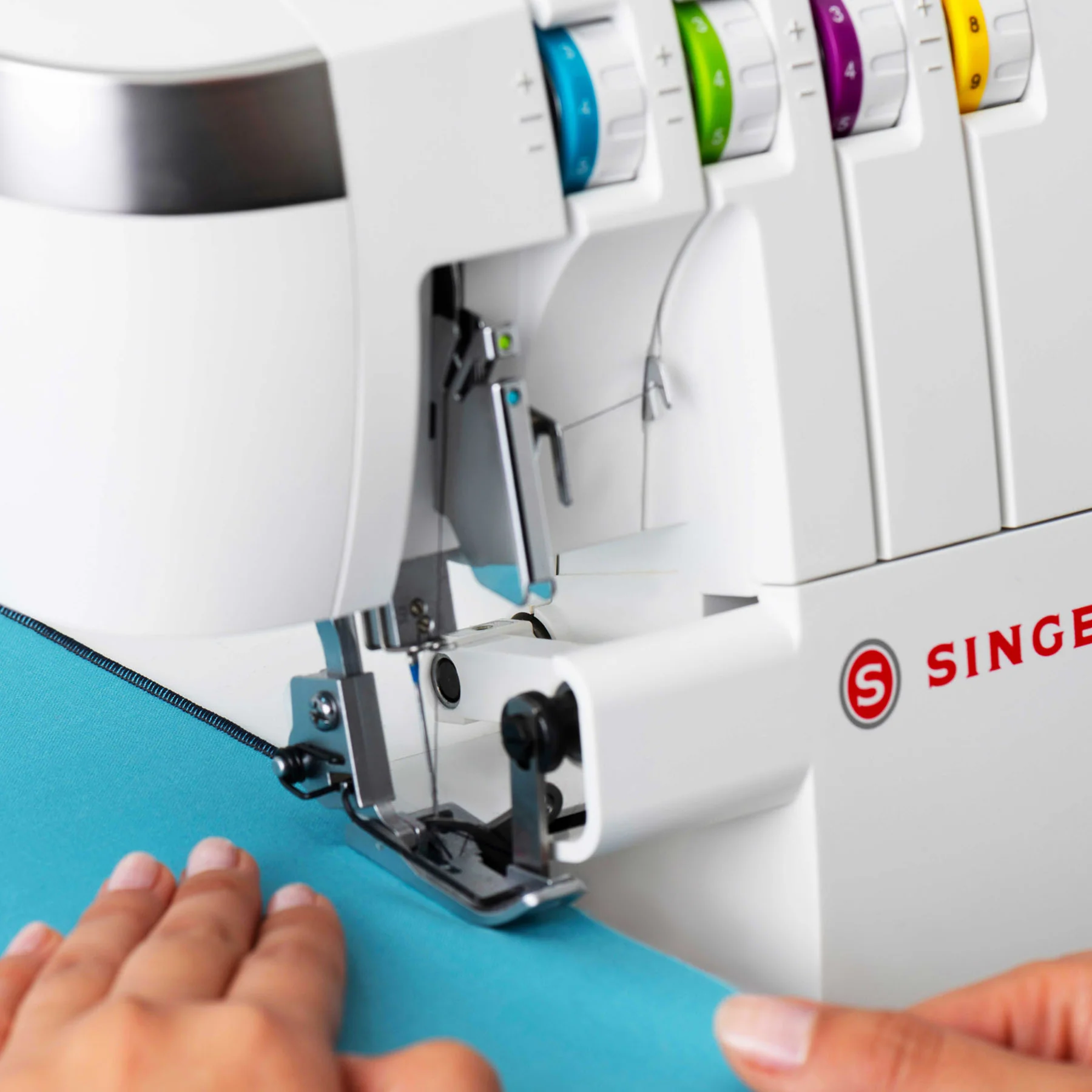 SINGER® SE017 Elite Serger - Image 4