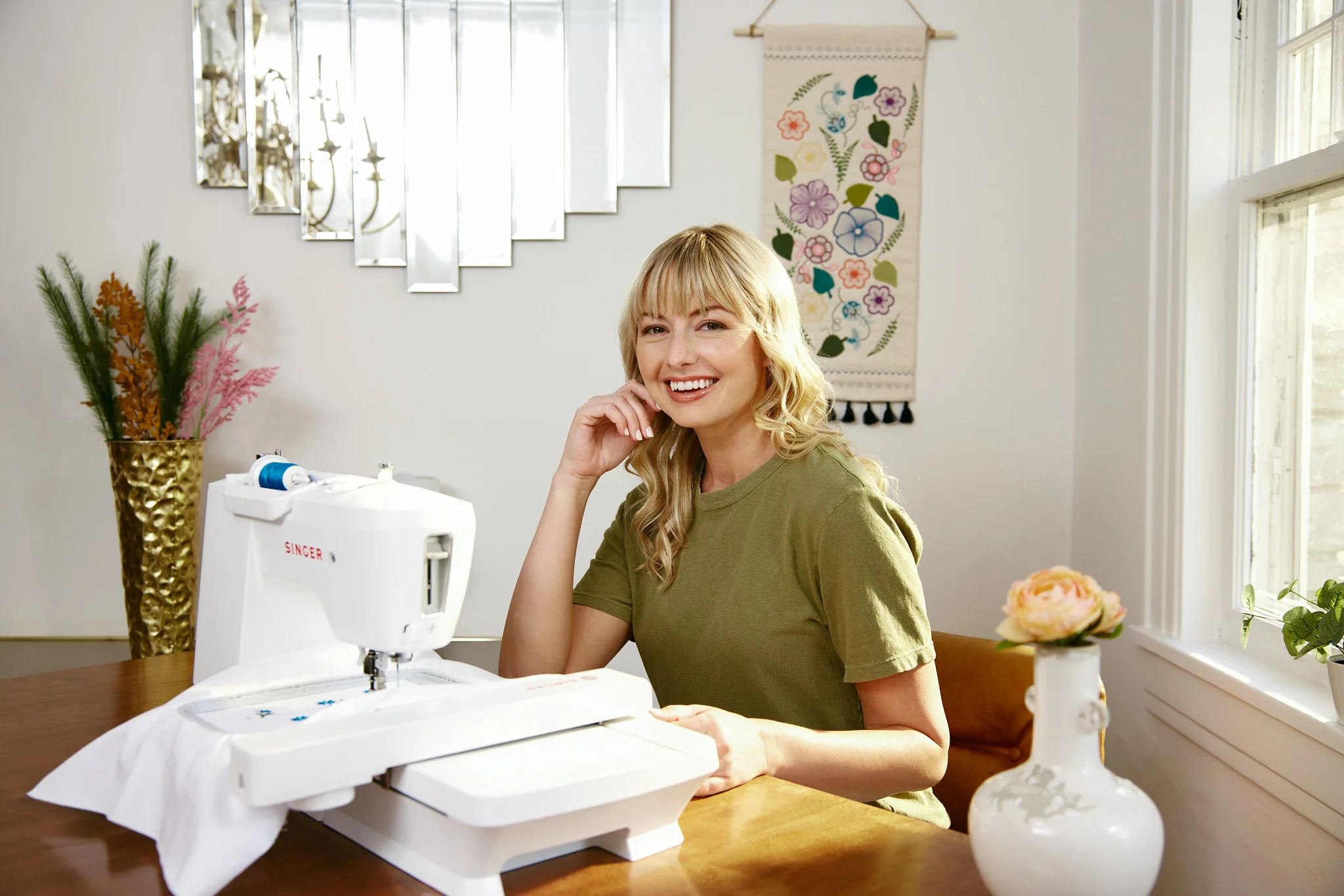SINGER® SE9185 Sewing and Embroidery Machine - Image 18