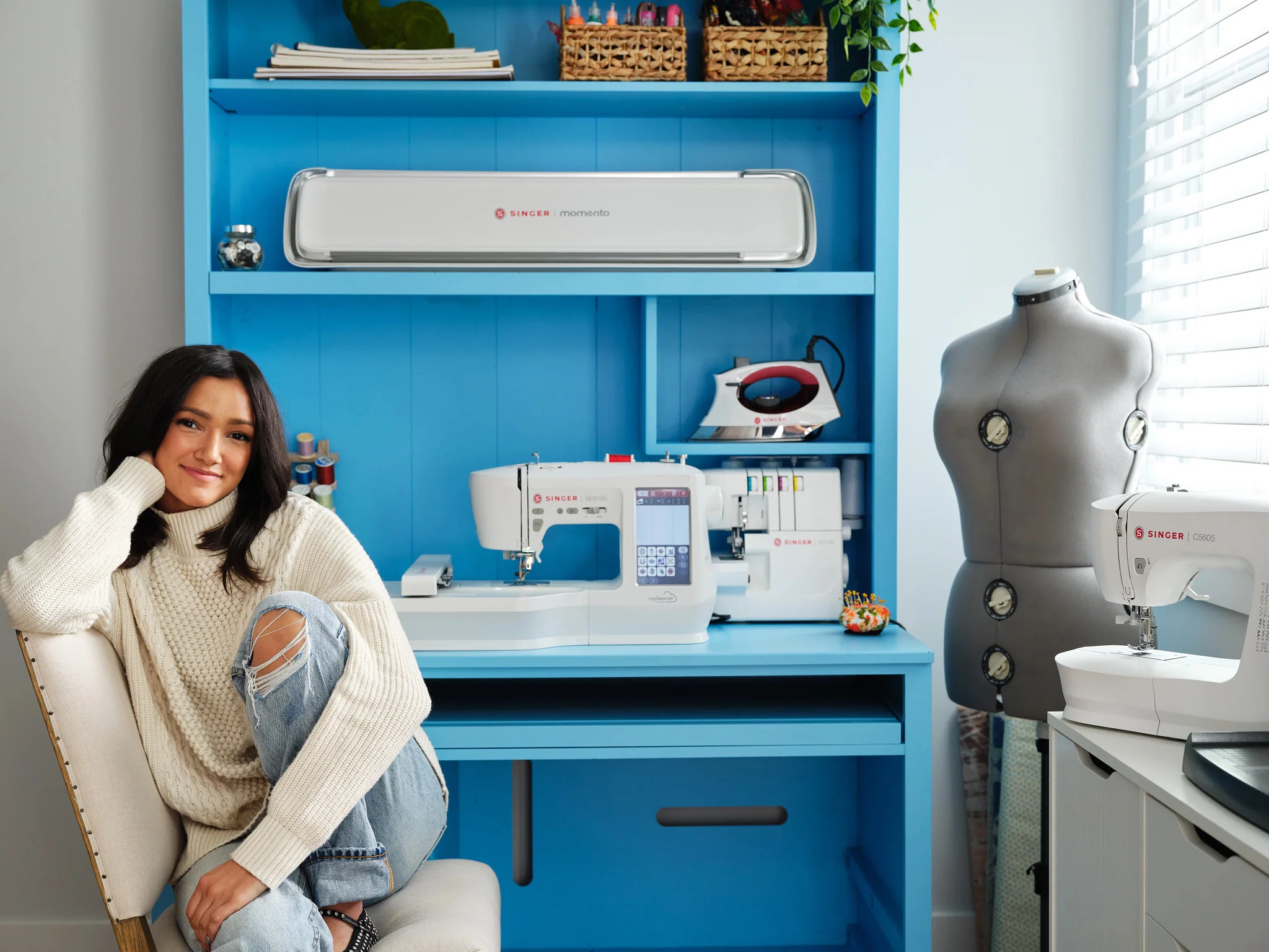 SINGER® SE9185 Sewing and Embroidery Machine - Image 8
