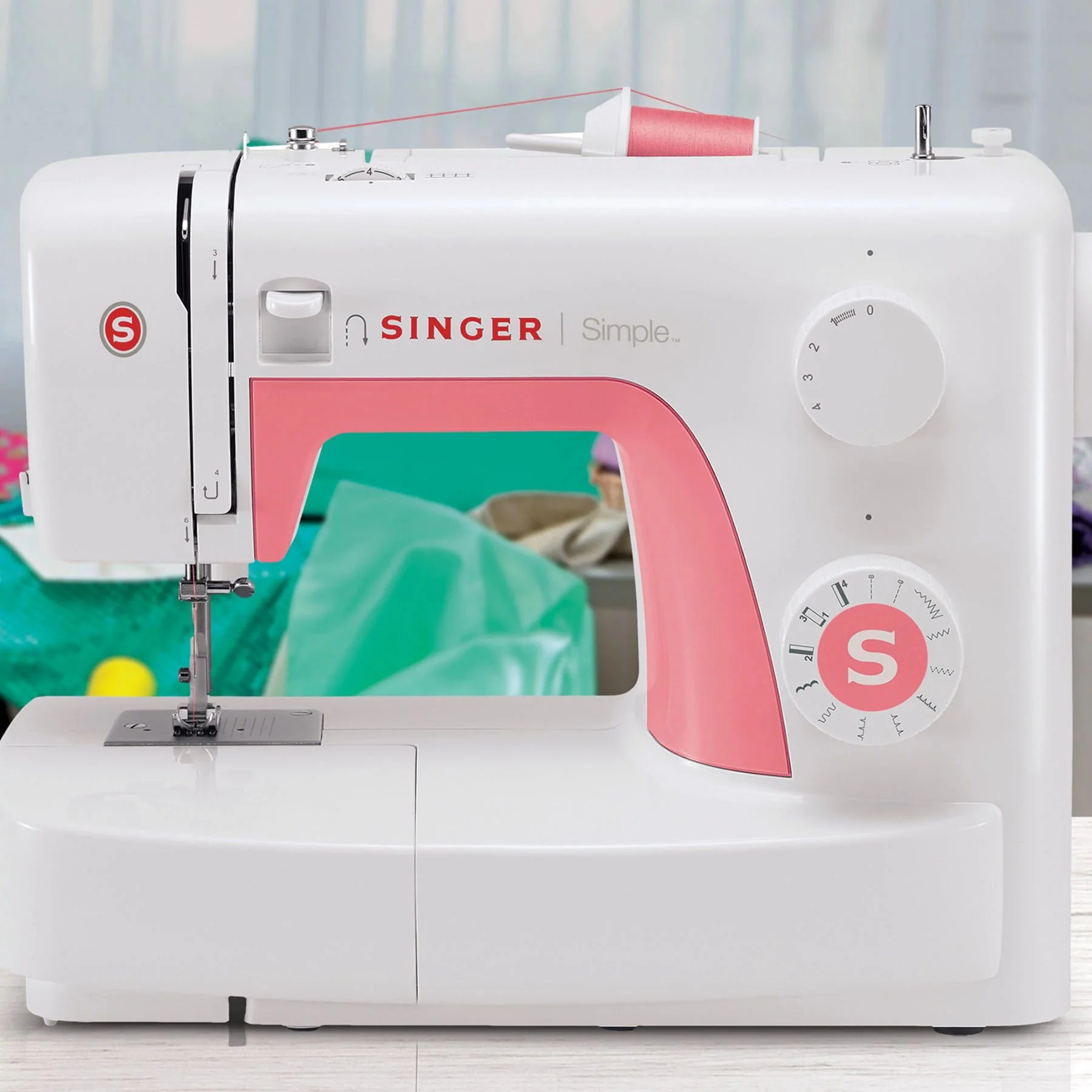 SINGER® Simple™ 3210 Sewing Machine - Image 4